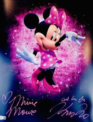 KAITLYN ROBROCK SIGNED MINNIE MOUSE 16X20 PHOTO DISNEY BECKETT WITNESS BAS 618
