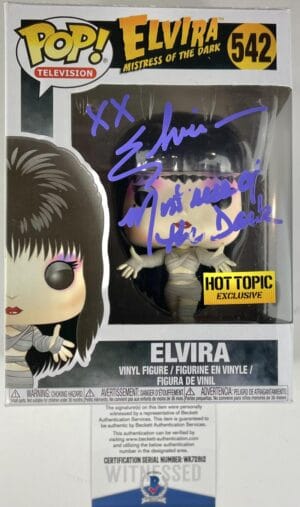 CASSANDRA PETERSON SIGNED ELVIRA FUNKO POP VINYL 542 HOT TOPIC EXCLUSIVE BAS 812