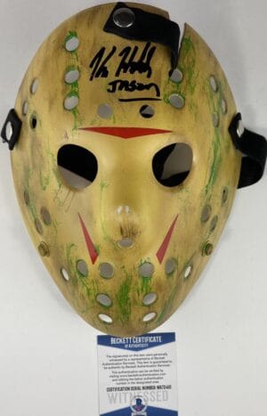 KANE HODDER JASON TAKES MANHATTAN SEWAGE MASK VOORHEES FRIDAY THE 13TH BAS 410