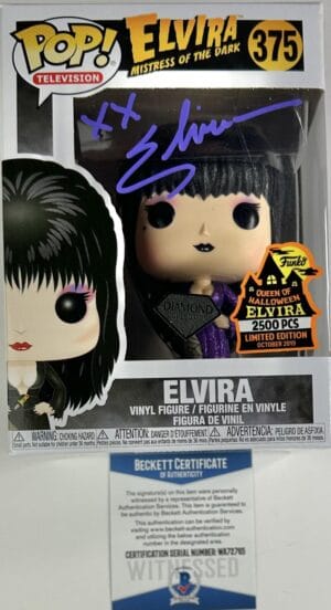 CASSANDRA PETERSON SIGNED ELVIRA MISTRESS OF THE DARK FUNKO 375 PURPLE DRESS 785