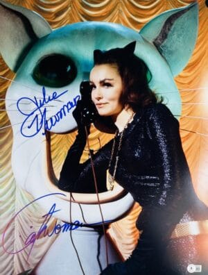 JULIE NEWMAR SIGNED CATWOMAN 16X20 PHOTO BATMAN 1966 RARE INSCRIPTION BAS 037