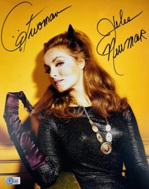 JULIE NEWMAR SIGNED CATWOMAN 11X14 PHOTO BATMAN 1966 RARE INSCRIPTION BAS 203