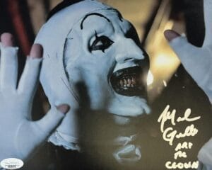 MIKE GIANNELLI SIGNED ALL HALLOWS EVE 8X10 PHOTO TERRIFIER ART THE CLOWN JSA 475