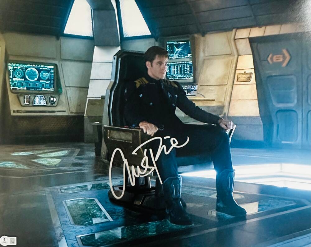CHRIS PINE SIGNED 16X20 PHOTO STAR TREK CAPTAIN KIRK RARE FULL AUTOGRAPH BAS 821