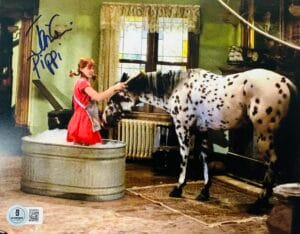 TAMI ERIN SIGNED PIPPI LONGSTOCKING 8X10 PHOTO AUTOGRAPH BECKETT COA BAS 884
