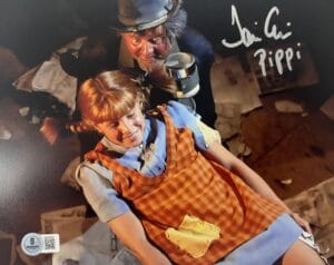 TAMI ERIN SIGNED PIPPI LONGSTOCKING 8X10 PHOTO AUTOGRAPH BECKETT COA BAS 883