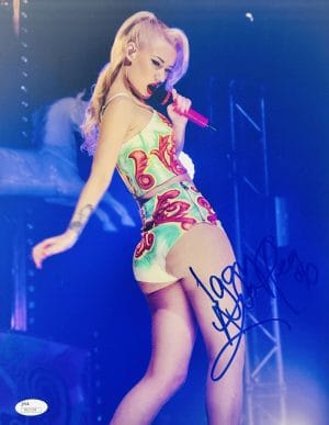 Iggy Azalea Signed 11X14 Photo Fancy Wicked Lips Jsa Authentication M01378