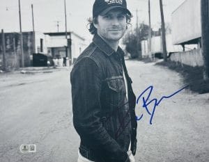 Dierks Bentley Signed 11X14 Photo Autograph Somewhere On A Beach Bas K845