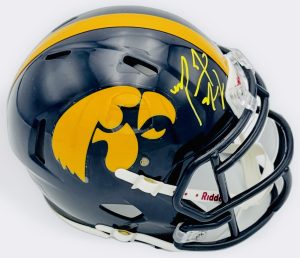 Marvin McNutt autograph, Marvin McNutt signed, Iowa Hawkeyes memorabilia, signed mini helmet, Iowa collectible, BAS authenticated, autographed mini helmet, wide receiver autograph, Big Ten football memorabilia, college football memorabilia, Hawkeyes collectible, mini helmet display, Iowa all-time receiving leader, Big Ten Receiver of the Year, Iowa football autograph