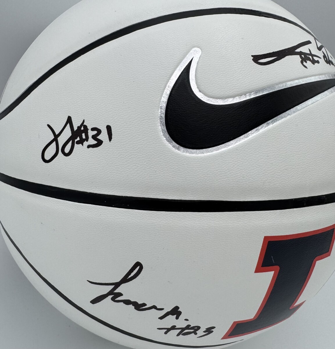 2026 Signed Illinois Fighting Illini Basketball David Mircovic Autograph Bas K3 - Image 2