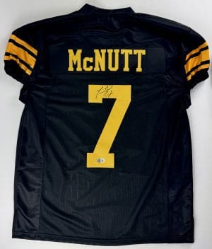 Marvin McNutt, Marvin McNutt autograph, Marvin McNutt signed jersey, Iowa Hawkeyes, Iowa Hawkeyes football, Iowa signed jersey, Hawkeyes memorabilia, Iowa football collectible, Signed football jersey, College football signed jersey, NCAA football memorabilia, Game cut jersey, Iowa wide receiver autograph, Hawkeyes signed jersey, Extra large jersey