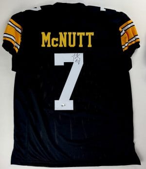 Marvin McNutt, Marvin McNutt autograph, Marvin McNutt signed jersey, Iowa Hawkeyes, Iowa Hawkeyes football, Iowa signed jersey, Hawkeyes memorabilia, Iowa football collectible, Signed football jersey, College football signed jersey, NCAA football memorabilia, Game cut jersey, Iowa wide receiver autograph, Hawkeyes signed jersey, Extra large jersey