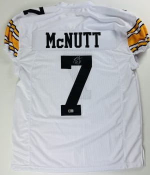 Marvin McNutt, Marvin McNutt autograph, Marvin McNutt signed jersey, Iowa Hawkeyes, Iowa Hawkeyes football, Iowa signed jersey, Hawkeyes memorabilia, Iowa football collectible, Signed football jersey, College football signed jersey, NCAA football memorabilia, Game cut jersey, Iowa wide receiver autograph, Hawkeyes signed jersey, Extra large jersey